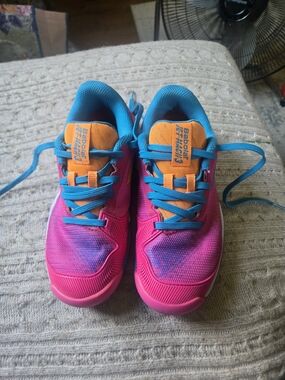 Babolat Jet Mach 3 All Court Jr Kids Pink & Blue Athletic Shoes